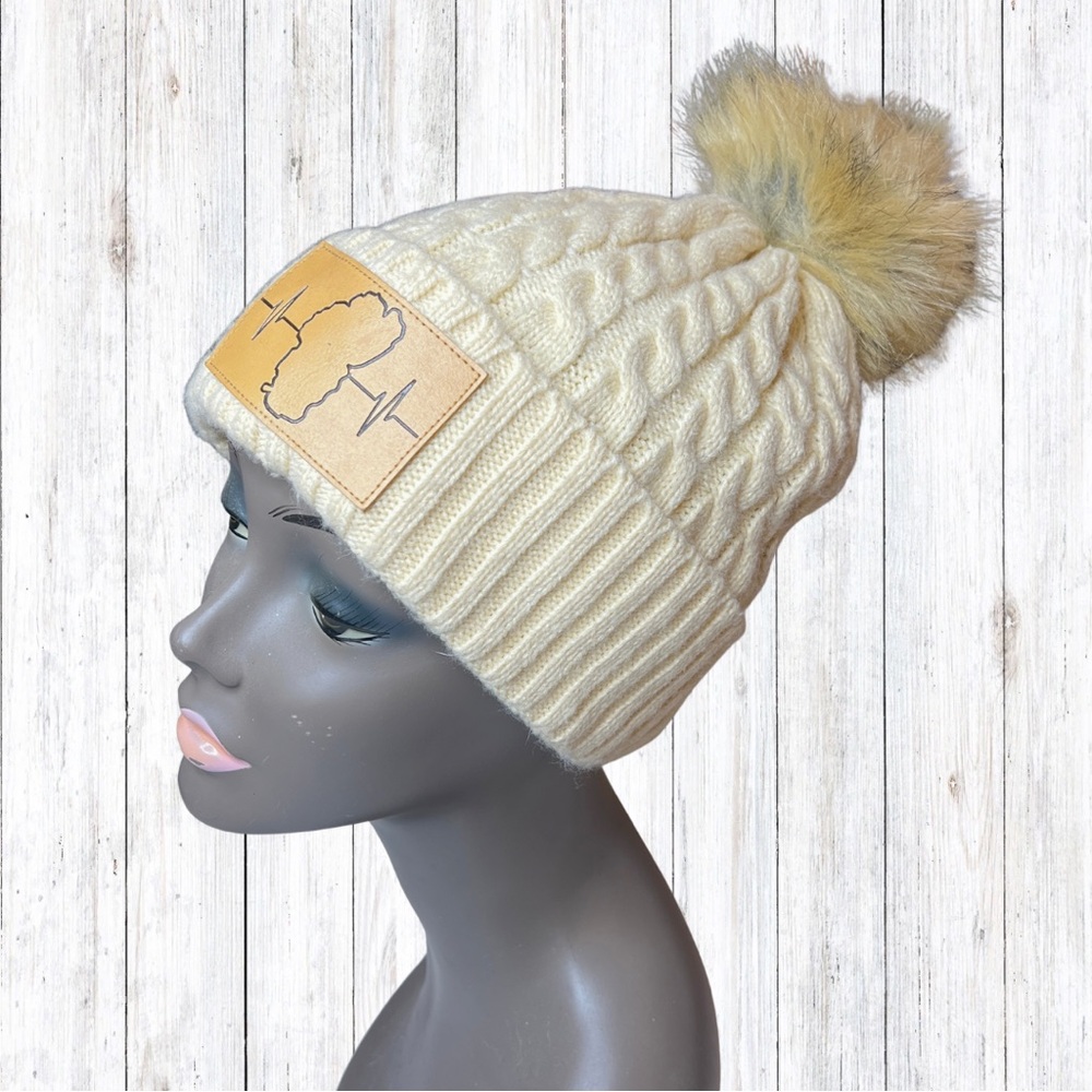 Tahoe Heartbeat Knit Pom-Pom Beanie Cream